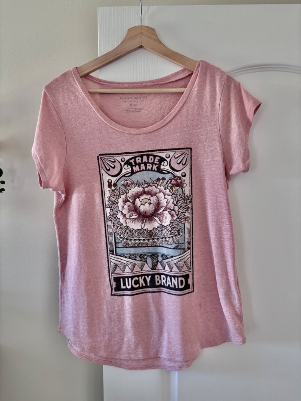 Lucky Brand Trademark Rose Tee Shirt Women’s Size Medium